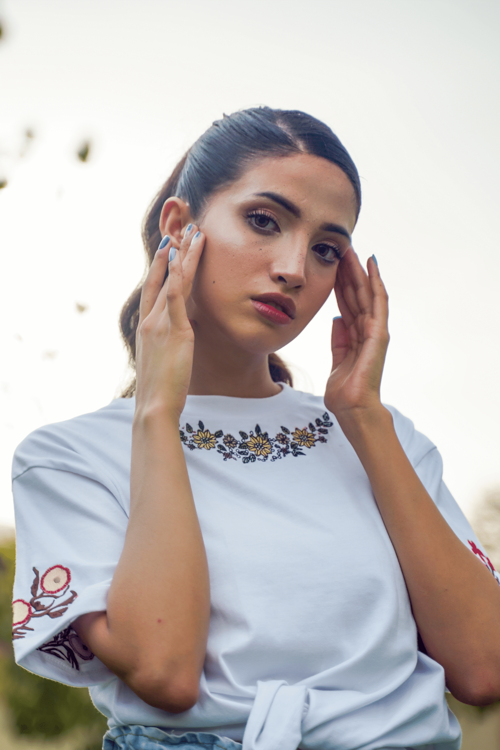 Embroidered Charm Bow Shirt - Image 2